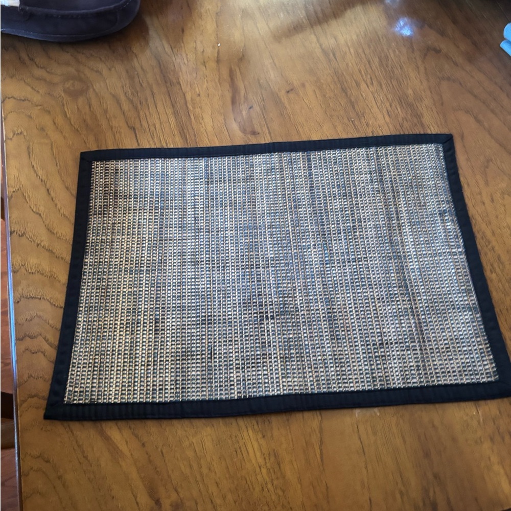 Crate&Barrel Woven Placemat - Picture 4 of 5